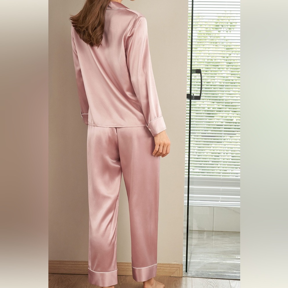 LilySilk Elegant 100% Silk Pink Pajama Set - Picture 2 of 2